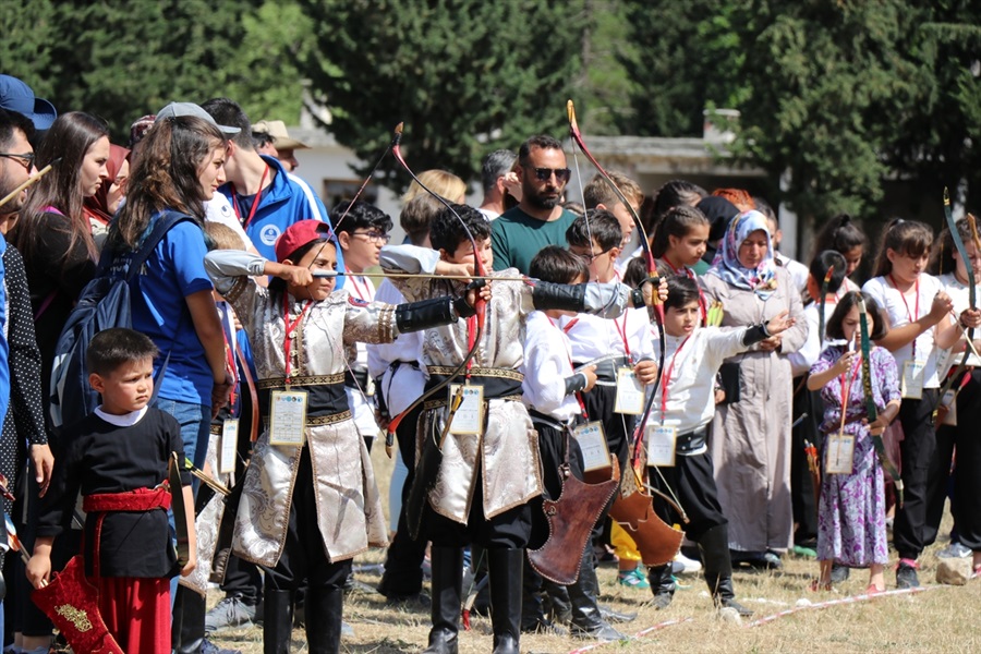 Geleneksel Türk Okçuluğu 18 Yaş Altı Türkiye Şampiyonası