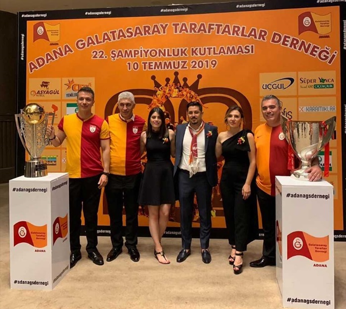 Galatasaray'ın şampiyonluğu Adana'da kutlandı