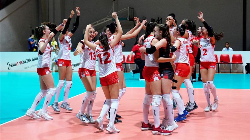 Kadın milli voleybolcuların Tokyo 2020'deki maç programı belli oldu