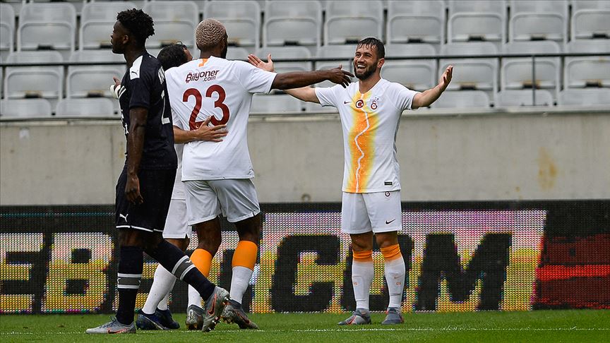 Galatasaray hazırlık maçında Bordeaux'yu 3 golle geçti