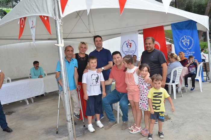 “İnsanlık İçin İyilik Hareketi” Engelli ve Özel Çocukları Piknikte Buluşturdu