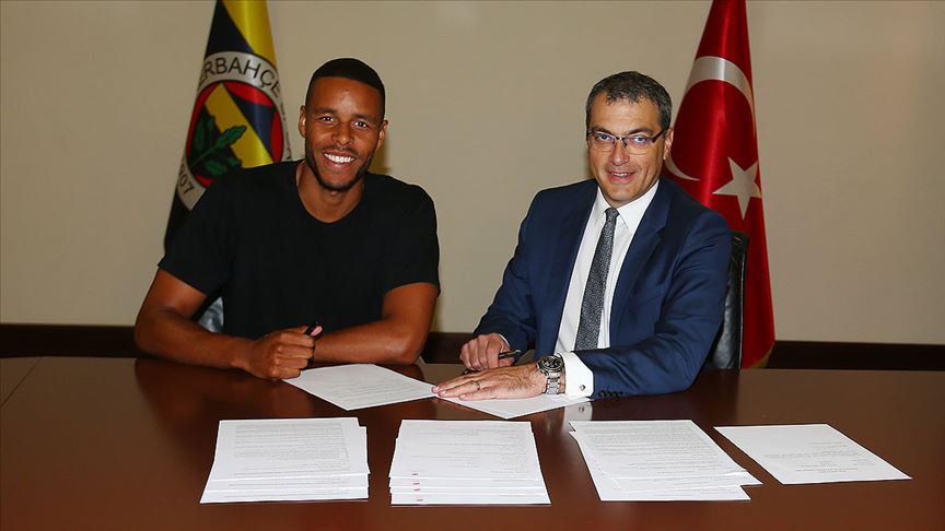 Zanka resmen Fenerbahçe'de