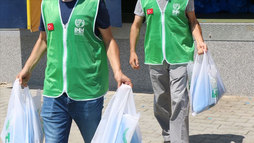 İHH'dan Gazze'de 6 bin 500 aileye kurban yardımı