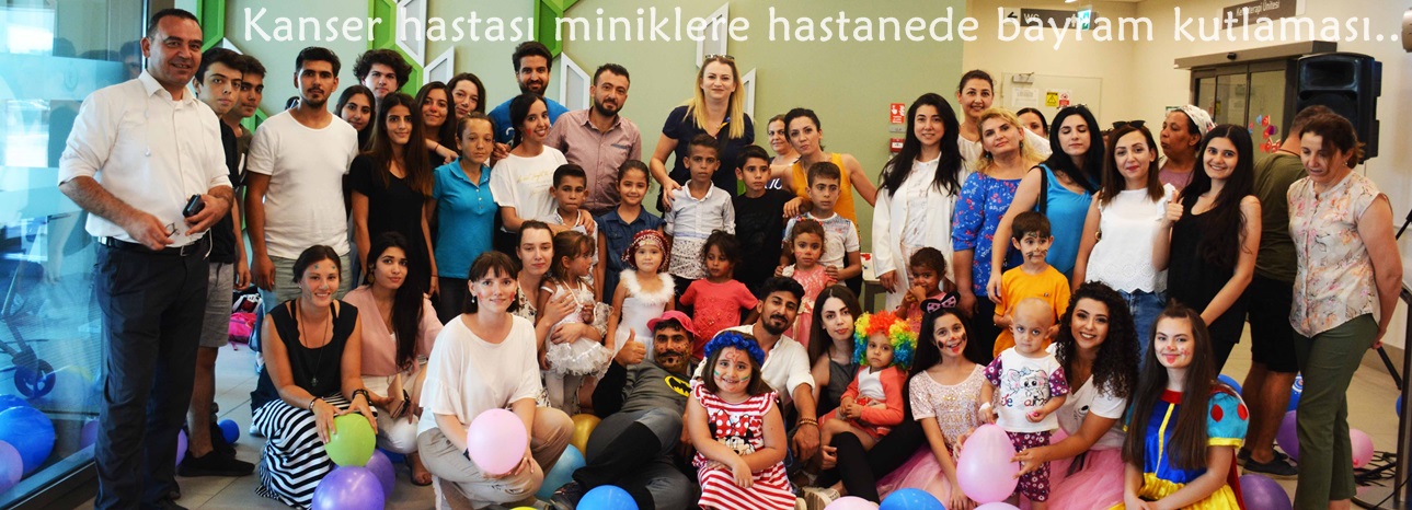 Kanser hastası miniklere hastanede bayram kutlaması  