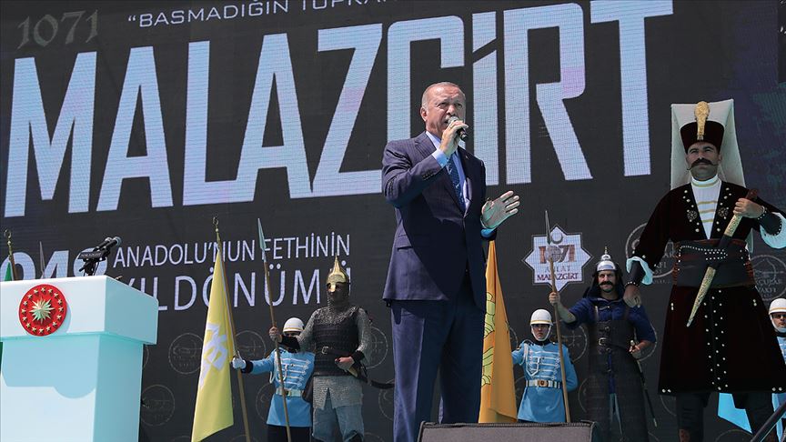 Erdoğan: Kara birliklerimizin de bölgeye giriş yapmasını bekliyoruz