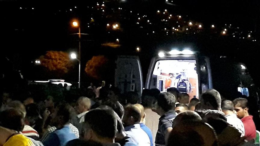 Diyarbakır'da orman işçilerini taşıyan araca terör saldırısı: 4 ölü, 13 yaralı