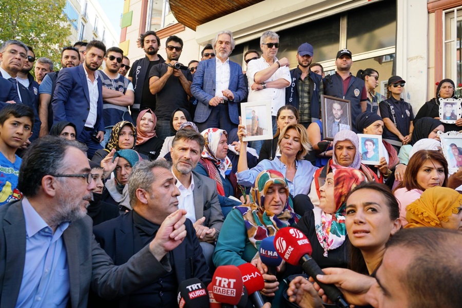 MÜSİAD Kadın’dan Diyarbakır Annelerine Destek