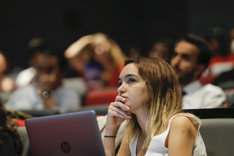 İş Hukukunda Yeni Yaklaşımlar Sempozyumu