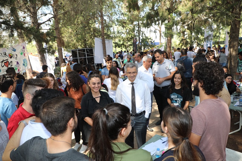 ÇÜ 'Öğrenci Kulüpleri Tanıtım Günleri' Başladı