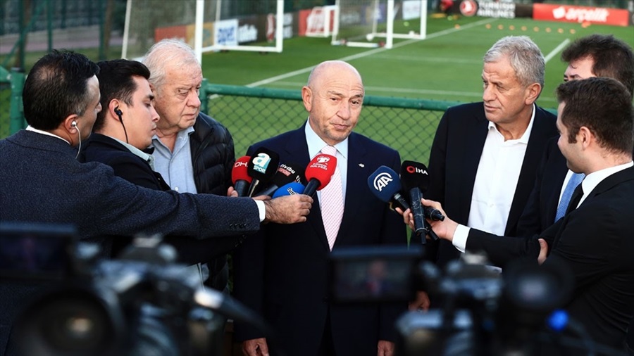 TFF Başkanı Özdemir: Yeni sezon çok sıkışık bir takvimde oynanacak