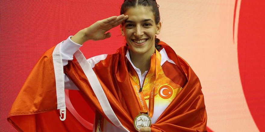 Ece Çakır: Türk'ün gücünü tüm dünyaya göstermek istedim