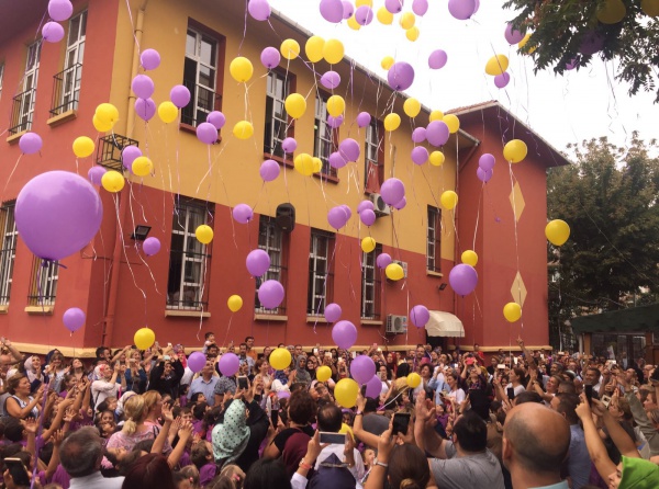 Adana'da Öğretmenler balon uçuracak