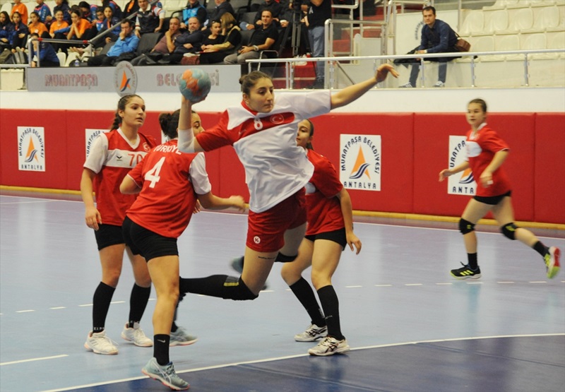 Hentbol: Kadınlar EHF Avrupa Kupası