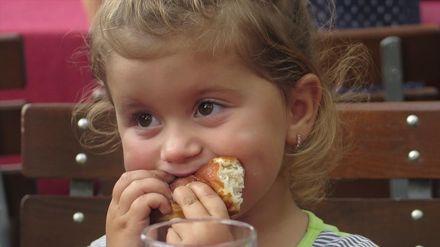 Çocukları 'babaanne usulü' besleyin uyarısı