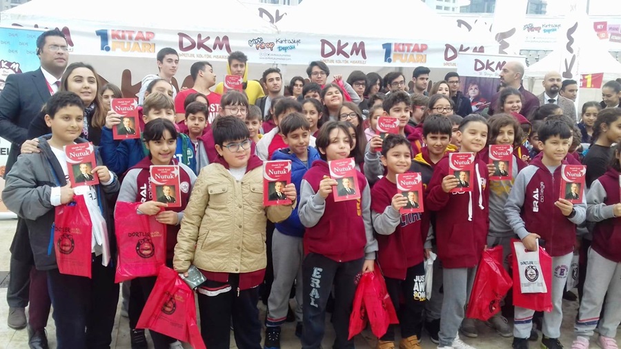 DKM Kitap Fuarı bir hafta uzatıldı