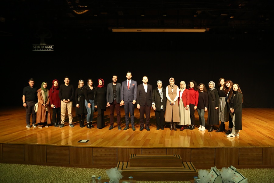 Geleneksel Psikoloji Gündeminin Bu Kez Teması “Ergenlik”