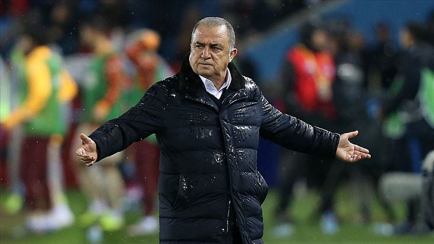 Fatih Terim'e 5 maç men cezası