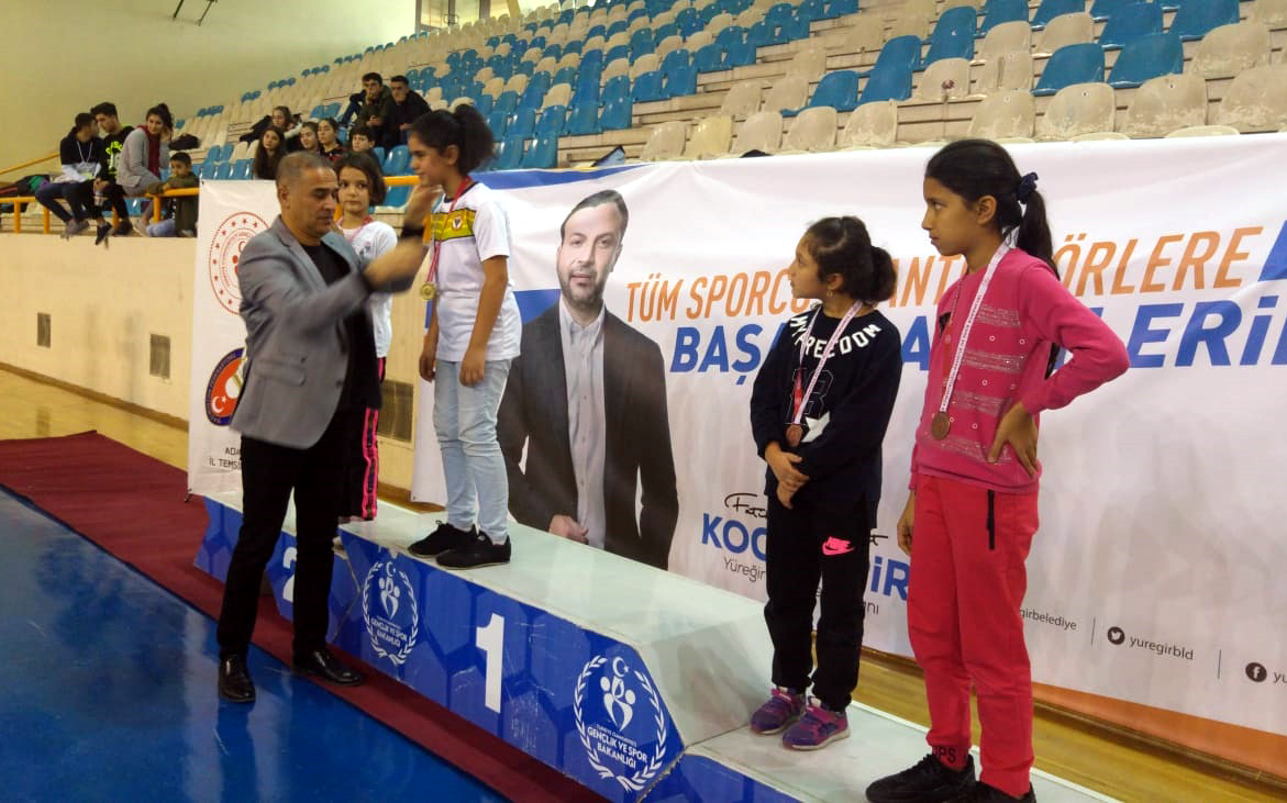 Adana ‘5 Ocak Badminton Kurtuluş Turnuvası’ tamamlandı