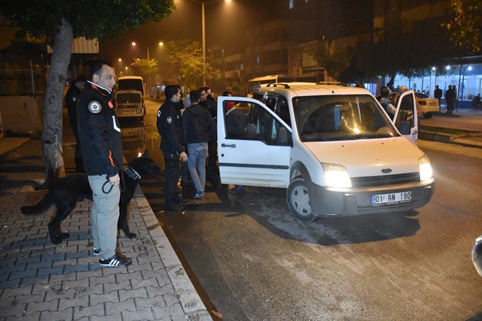 Adana'da yılbaşı öncesi uyuşturucu denetimi