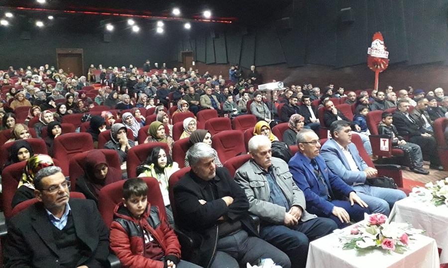 Kozan’da “Mekke’nin Fethi ve Kur’an Ziyafeti” konulu konferans