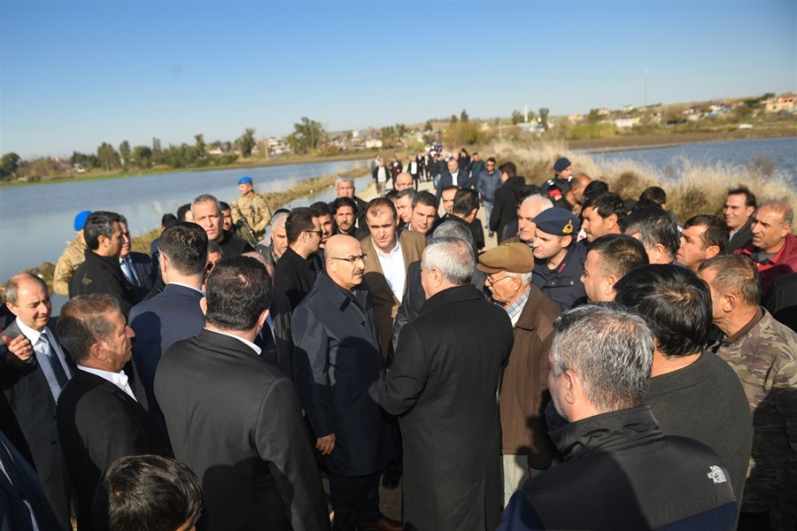 Vali Demirtaş Sel Felaketinden Etkilenen Bölgelerde..