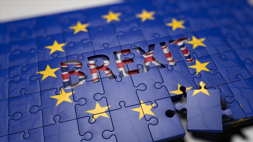 AB ve İngiltere Brexit sonrası ticaret anlaşmasında uzlaştı