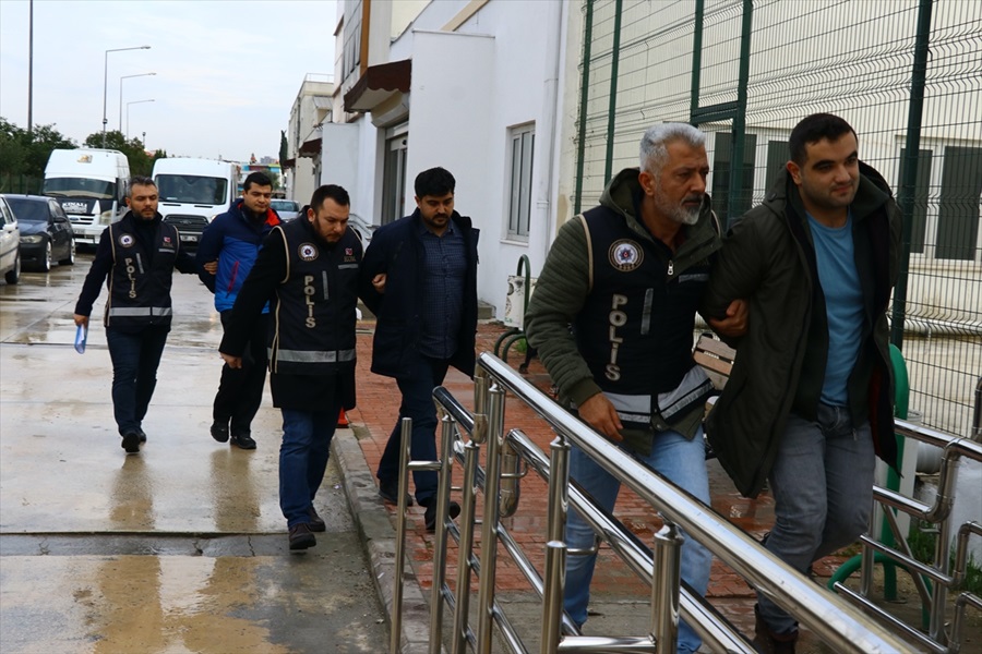 FETÖ şüphelisi Ukrayna'ya kaçmak isterken havalimanında yakalanmış