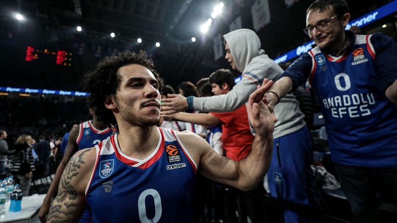 Shane Larkin, THY Avrupa Ligi'nde üst üste 2. kez MVP oldu