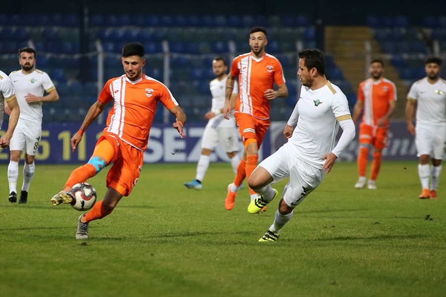 Adanaspor: 0 - Akhisarspor: 0