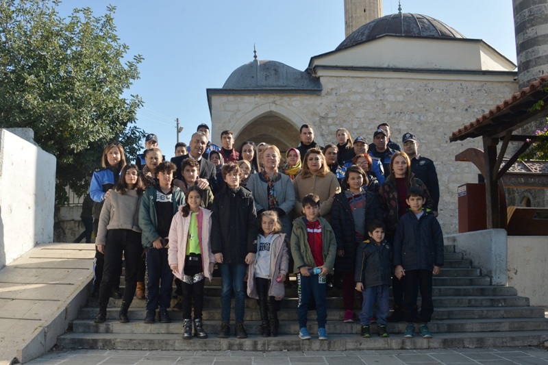 Çocukların Meryem annesi