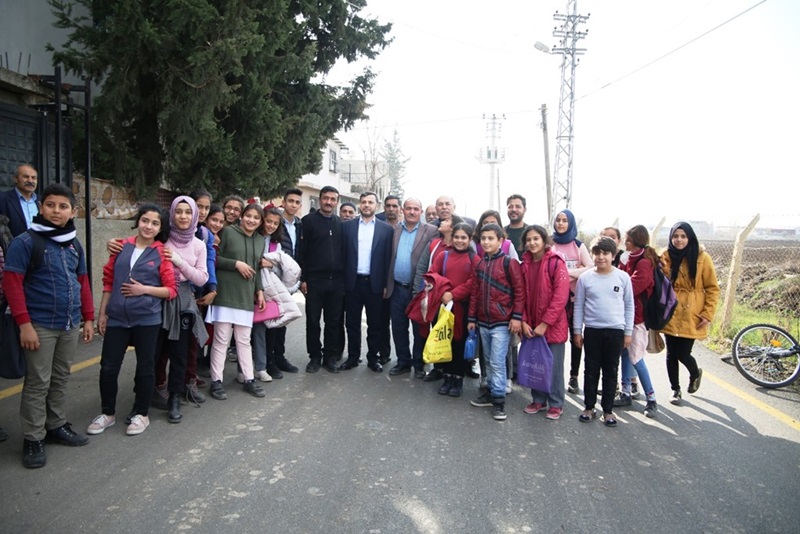 Okul yolu asfaltlandı