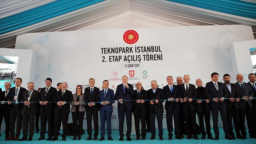 Erdoğan: Ülkemize 18 yılda dev eserler yanında birçok teknopark kazandırdık