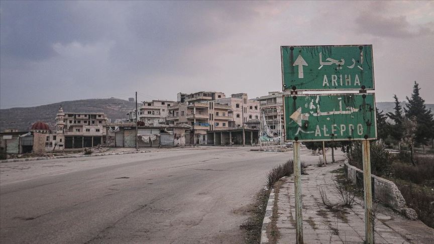 Esed rejimi Halep'te sivil yerleşimleri bombalayıp Türkiye'yi suçlamaya hazırlanıyor