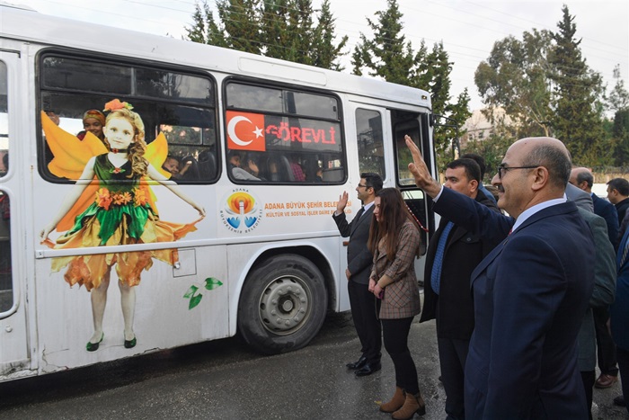 Vali Demirtaş Ortaokul Öğrencilerini Adana Müzesine Uğurladı