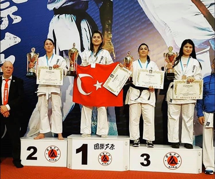 Ashihara Avrupa Şampiyonası'nda Türkiye takım halinde birinciliği kazandı