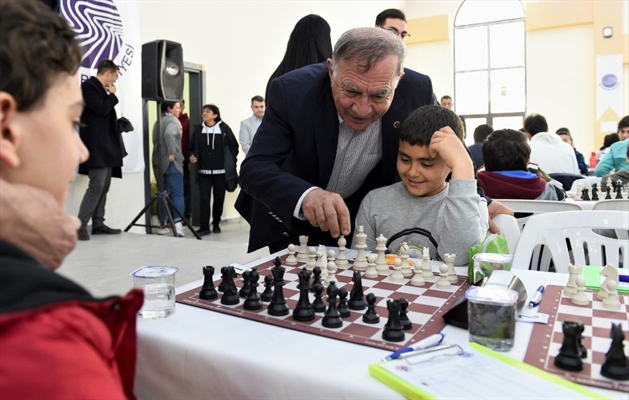 Seyhan Belediyesi satranç turnuvası yapıldı