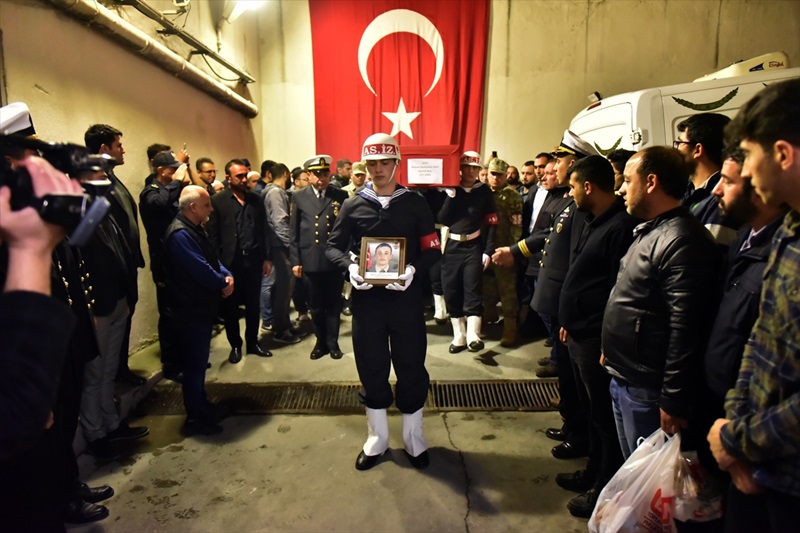 İdlib şehitleri memleketleri Mersin'e getirildi