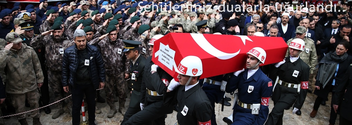 Şehit çavuş Mehmet Kırmızı Adana'da dualarla uğurlandı