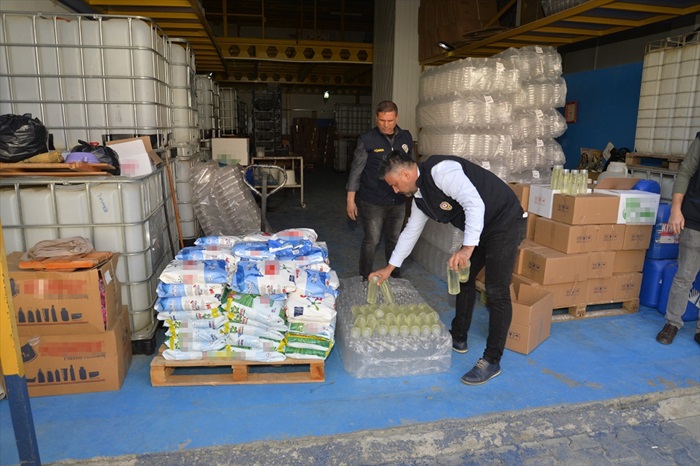 Adana'da sahte temizlik maddesi ve kişisel bakım ürünü operasyonu