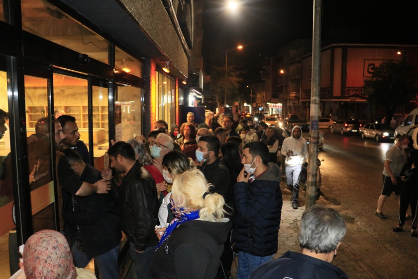 Sokağa çıkma yasağının ardından Adana’da yoğunluk yaşandı