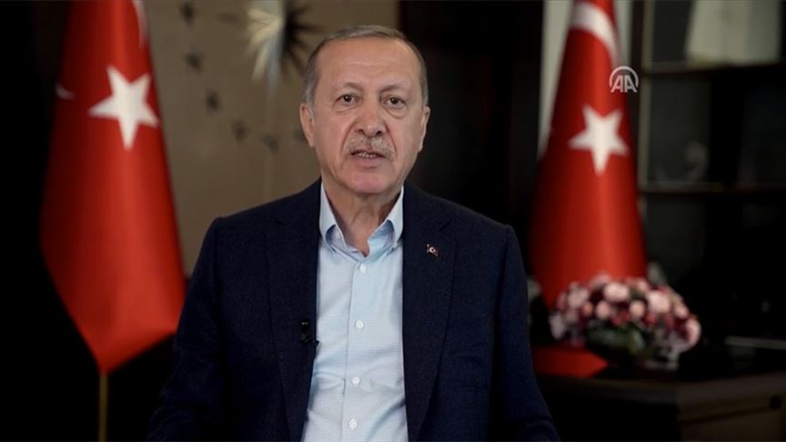 Cumhurbaşkanı Erdoğan İsveç'ten Türkiye'ye getirilen Emrullah Gülüşken'in kızı ile telefonda görüştü