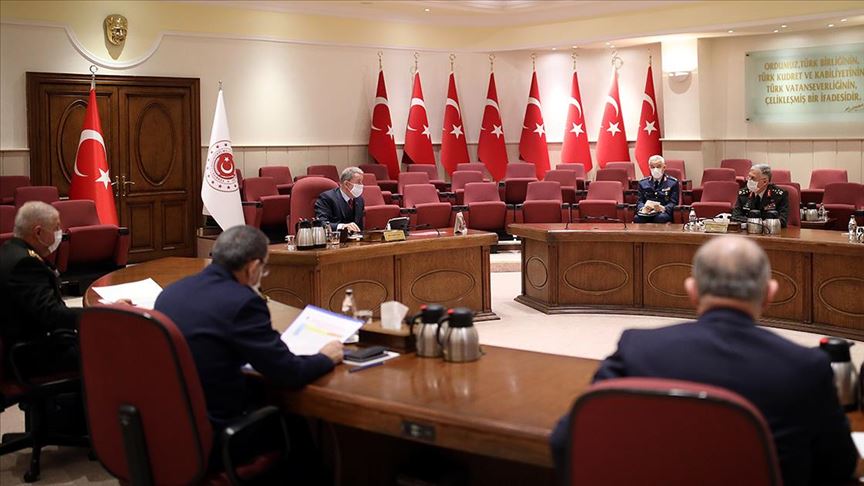 Bakan Akar: Kasım 2019'da silah altına alınanların hizmet sürelerinin bir ay uzatılmasını planlıyoruz