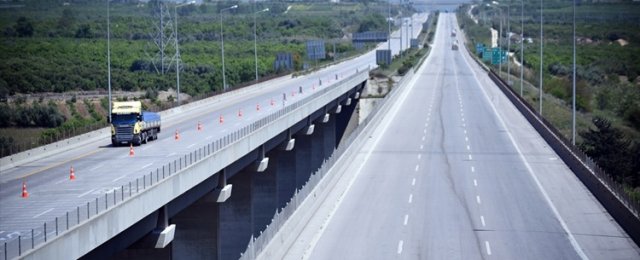 Bayramda otoyol ve köprüler ile toplu taşıma ücretsiz