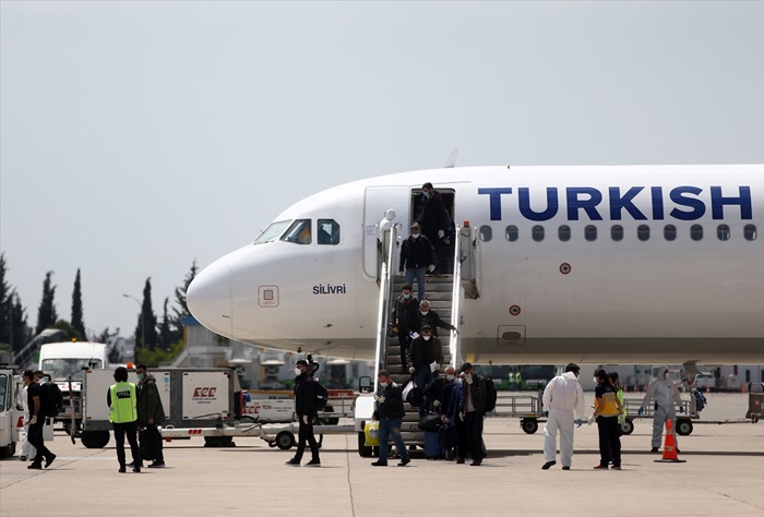 Suudi Arabistan'dan getirilen 171 Türk vatandaşı Denizli'de karantinaya alındı