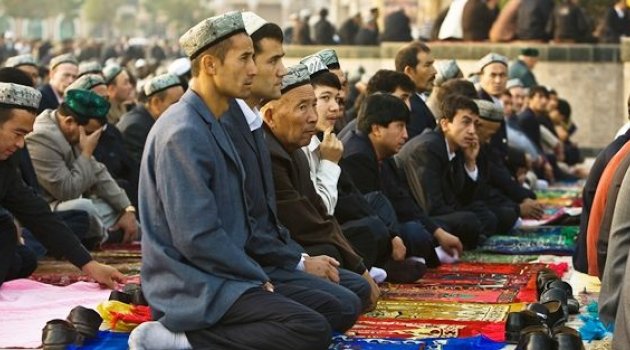 Doğu Türkistan'da büyük zulüm! Ramazan Bayramı yasak, Bahar Bayramı mecburi