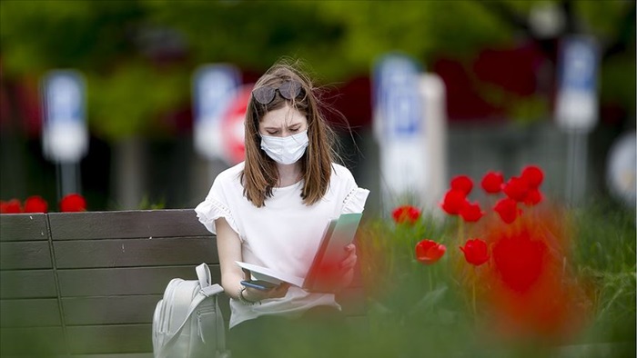 Maske kullanımı Kovid-19'un yayılımını kontrol edilebilir seviyelere çekebilir