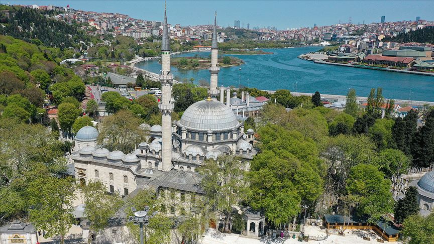 İstanbul Valiliğinden Kadir Gecesi için Eyüpsultan'da program