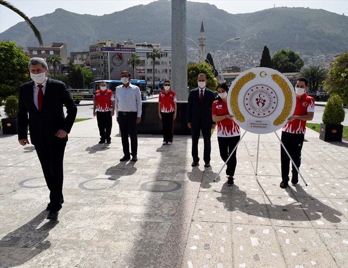 19 Mayıs Atatürk'ü Anma, Gençlik ve Spor Bayramı kutlanıyor