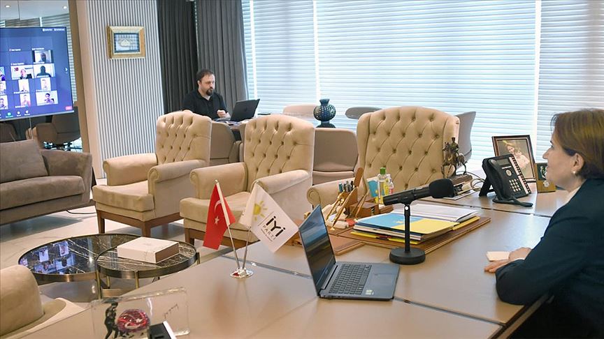 Akşener'den sosyal medya düzenlemesi açıklaması: Biz de bu adımları atmalıyız