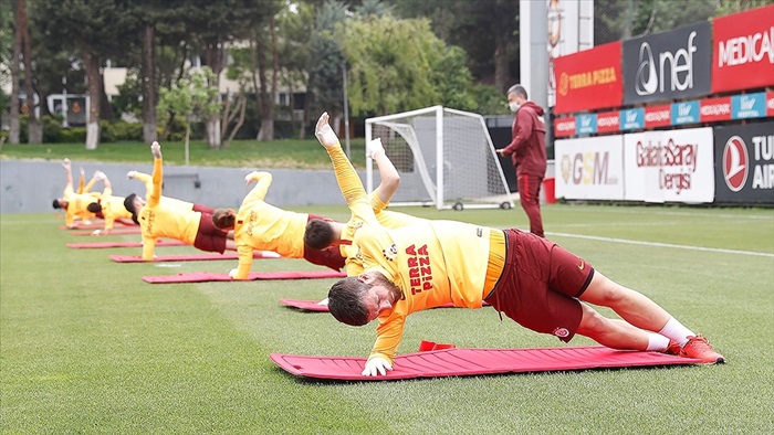 Galatasaray hazırlıklara başladı